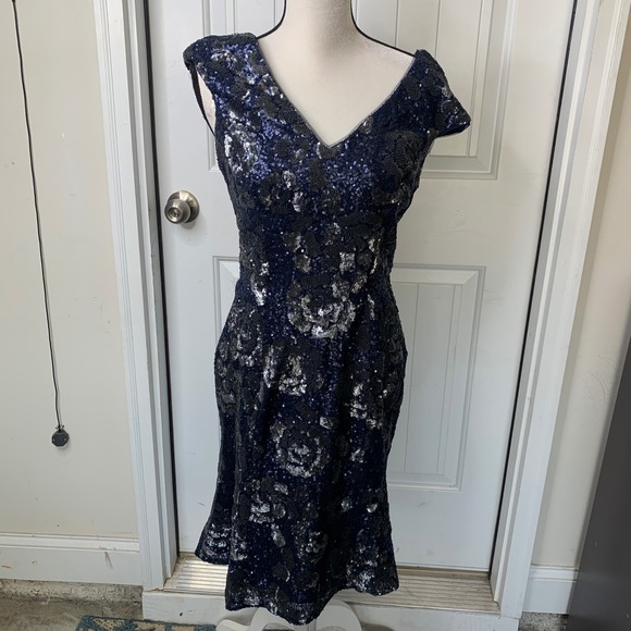 Antonio Melani blue navy sequin floral embellished‎ dress size 8 wedding guest - Picture 2 of 10